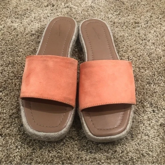 Universal Thread/ woman’s | Shoes | Faux Vegan Suede /Orange / size 10... - Picture 4 of 9